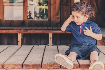 屬鼠男孩名字簡單大氣