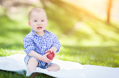 簡單好記的男寶寶起名，助你寶寶脫穎而出！