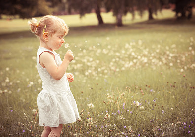 寶寶起名丨300個出自詩經好聽的名字