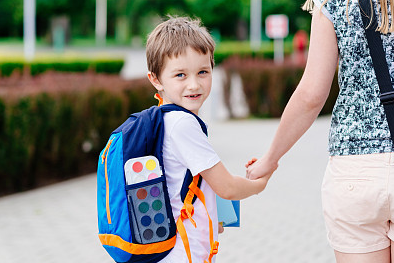 帶金水且寓意好的女孩名字：金水相生，前程似錦
