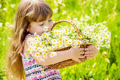 五行缺火女孩取名精選用字，缺火的女孩名怎么取？
