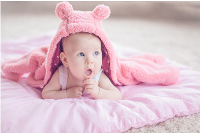 2024年屬龍女寶寶起名：寓意吉祥、朗朗上口的好名字！