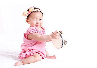 五行缺金、缺水的女孩，名字里有金、水元素