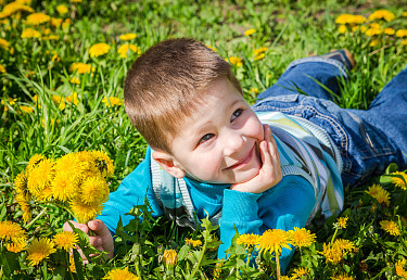 姓蔣清冷儒雅的男生名字，很好聽的蔣姓男孩名字欣賞