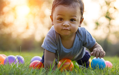 暖陽般溫馨治愈的寶寶名字，永遠積極向上的男孩名
