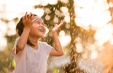 洛神賦取名帶金女孩，洛神賦中的女孩美名