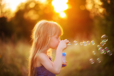 寶寶起名：洋氣大方有內涵的男寶寶名字，儒雅好聽的寶寶名字