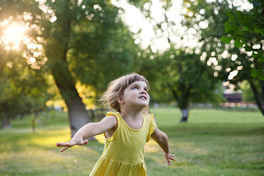 帶珥字的女孩名字有哪些？帶珥字的女孩名字大全