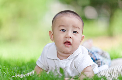推薦有寓意的劉姓男孩名字，讓寶寶名字蘊含美好祝愿！