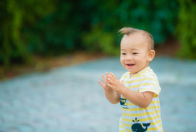 八字起名：2025木蛇取名五行帶什么好？