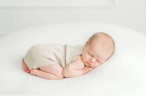 武姓女孩名字好聽高雅，讓人聽之便心生歡喜！