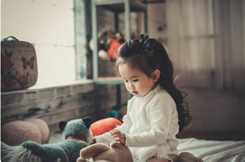 施姓起名，施姓女孩名字大氣文雅