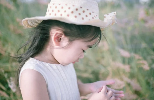 姓王女孩起名，王姓女孩名字高端大氣的