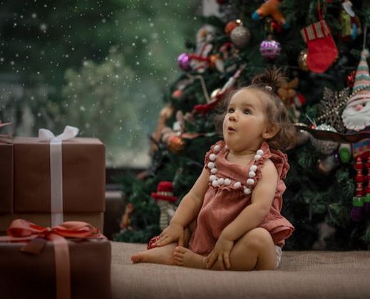 屬蛇人起名丨屬蛇寶寶起名宜用字帶水好不好？