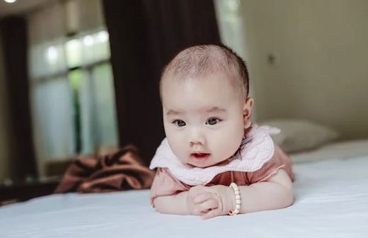 屬蛇寶寶取名宜忌，屬蛇的名字不能帶什么