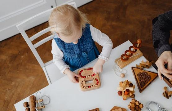 女孩姓楊漂亮有涵養的名字，富有靈氣、落落大方